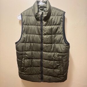 GAP Men's Forest Green Quilted Vest
